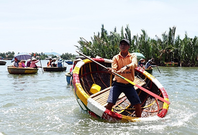 ▋中越 峴港 ▋迦南島搖竹籃釣螃蟹，慢遊會安古鎮，中越峴港會安五天四夜之旅